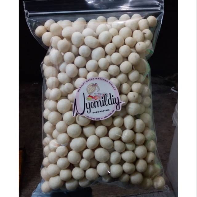 

Kacang Sukro Gurih Renyah 270 gram