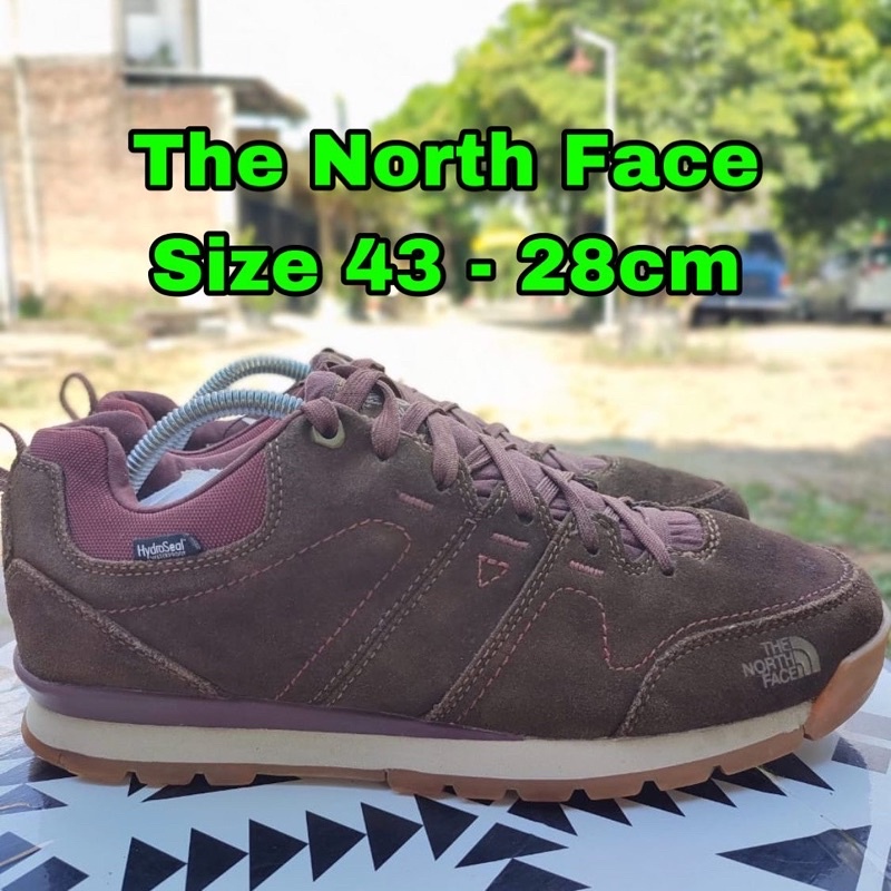 SEPATU GUNUNG THE NORTH FACE HIKING SHOES