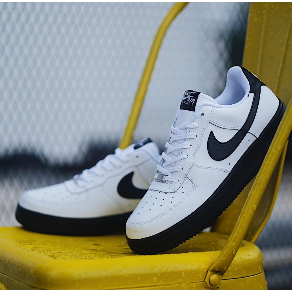 SEPATU NIKE AIR FORCE 1 LOW WHITE BLACK SOL BLACK ORIGINAL