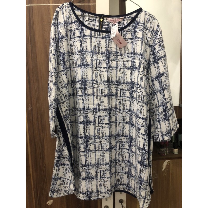 blouse motif kotak style&chic [PRELOVED] [NEW]