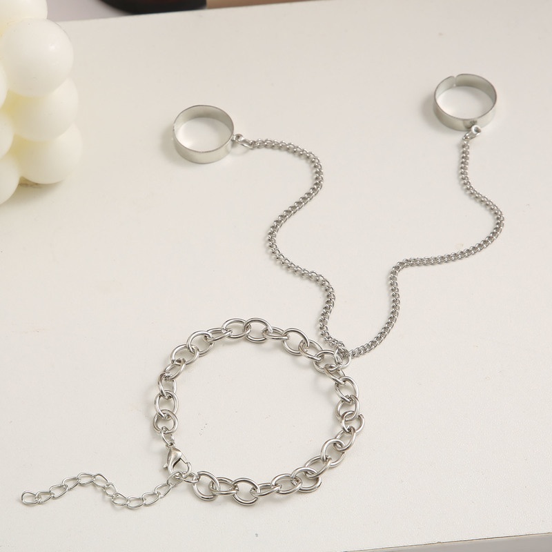 Gelang Tangan Rantai Adjustable Bahan Metal Warna Silver Untuk Wanita