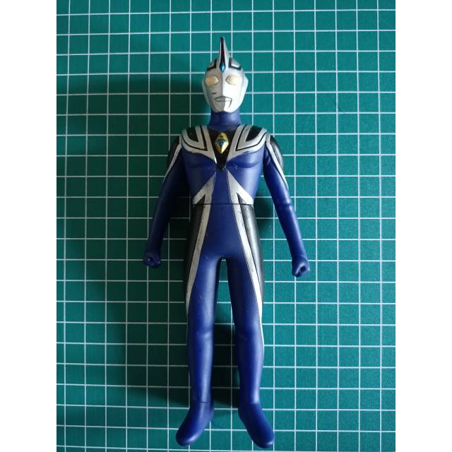 UHS ultraman Agul V1