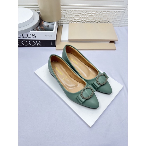 sepatu flat shoes wanita terbaru kekinian LOUISDEAR bahan dove tapak 2 cm B77