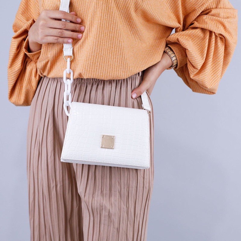 Tas Premium Arusya/Cantik/Elegan/Kekinian/Terlaris/Terbaik/Terjangkau/Jamannow/Terbatas/Simpel/Cewek