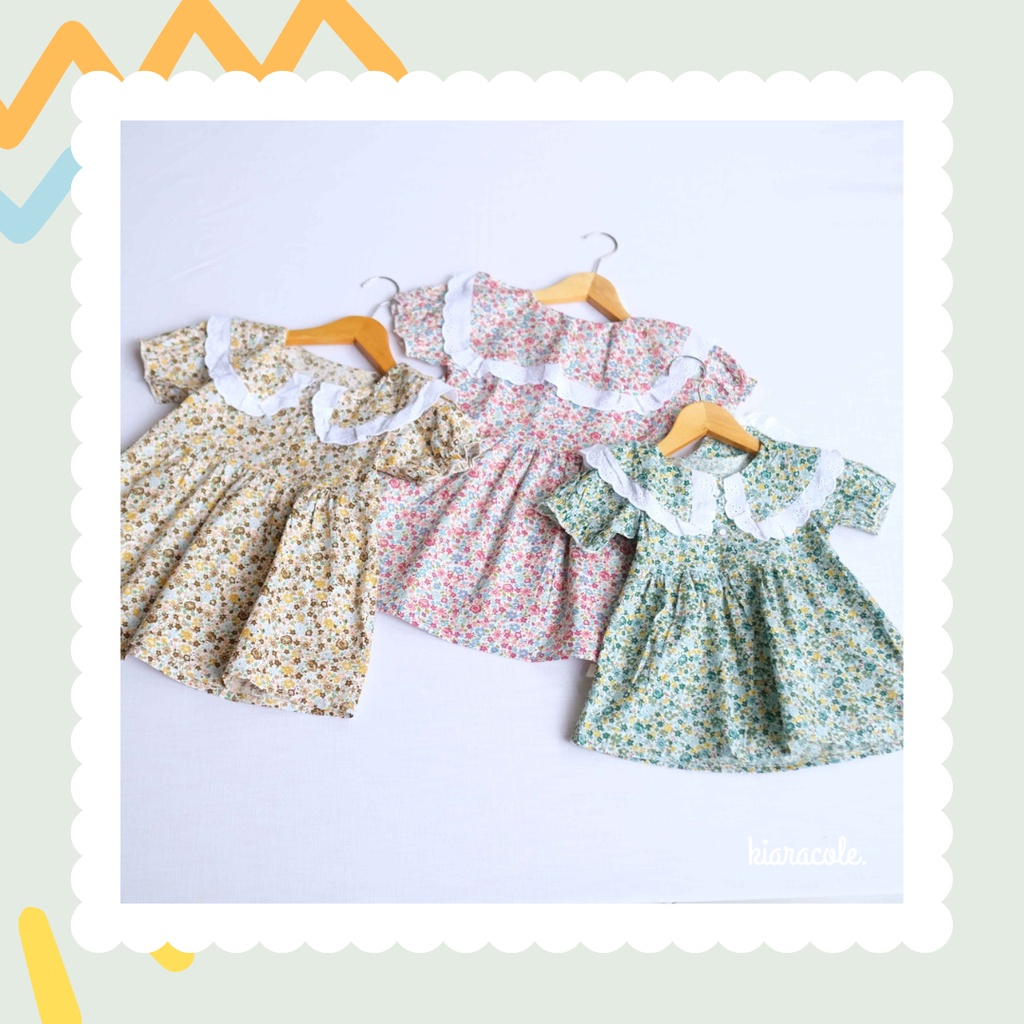 PR0017: Gaun Katun Motif Bunga-bunga Kecil Aplikasi Renda, 0-2 Tahun • KiaraCole