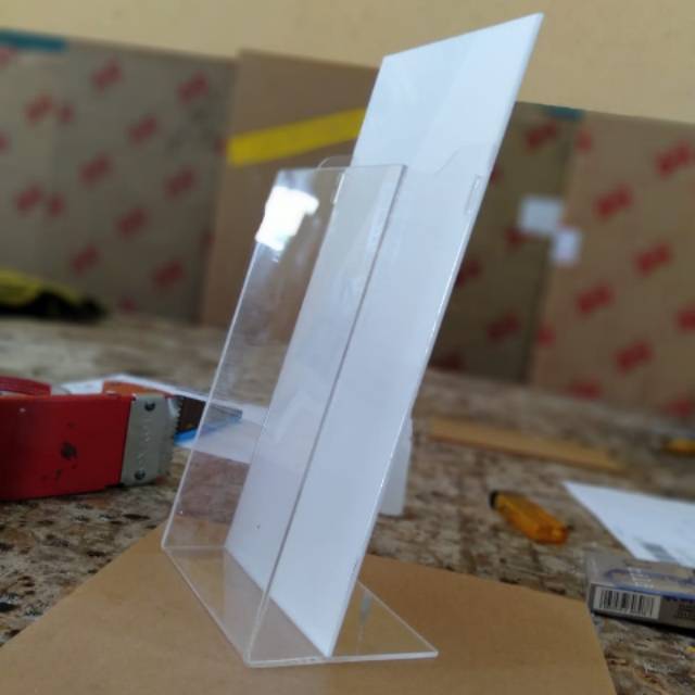 

display brosur stand / akrilik brosur / acrylic display brosur