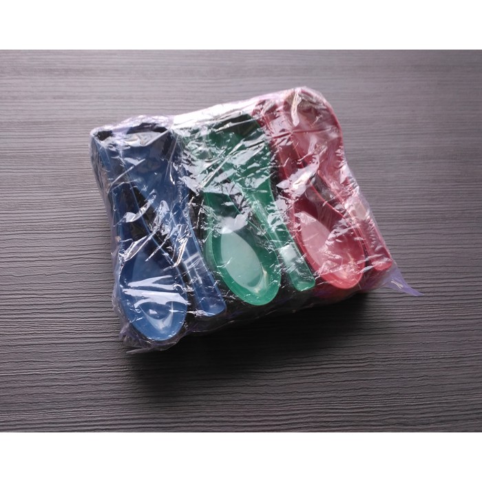 sendok plastik bebek warna warni sendok makan