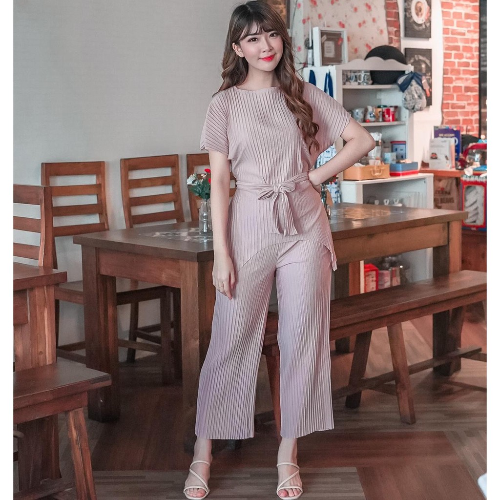 grey casual jumpsuit