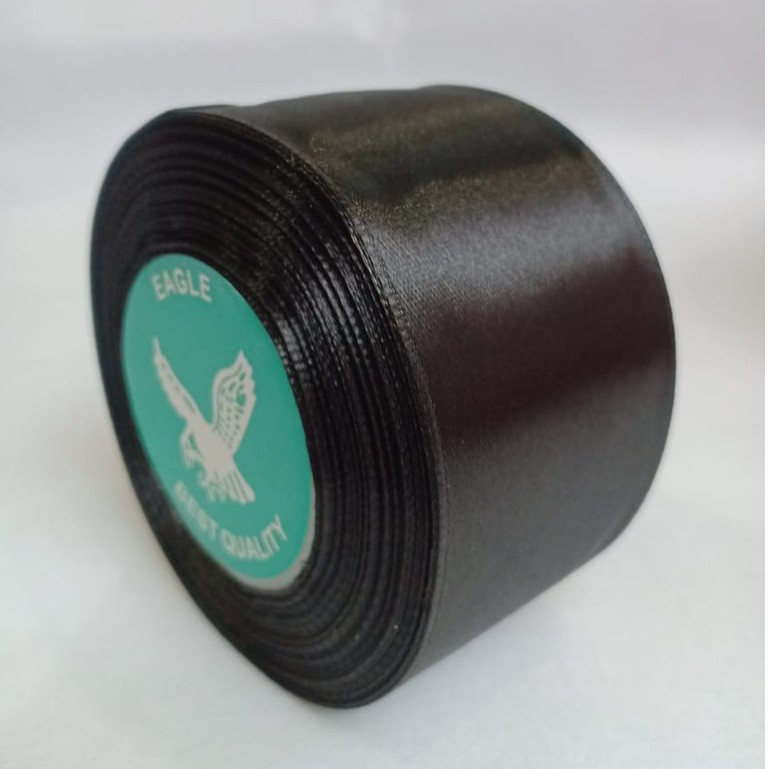 

Pita satin hitam 2 inch / 5 cm Per roll