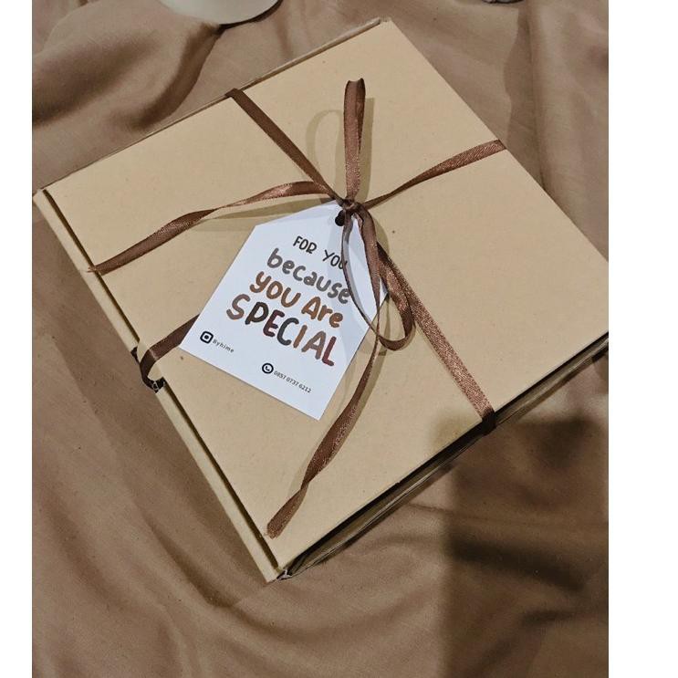 

SALE TERBAIK Kado Standing Acrylic