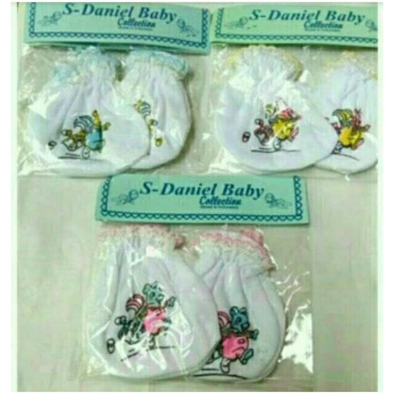 Sarung tangan + sarung kaki bayi murah