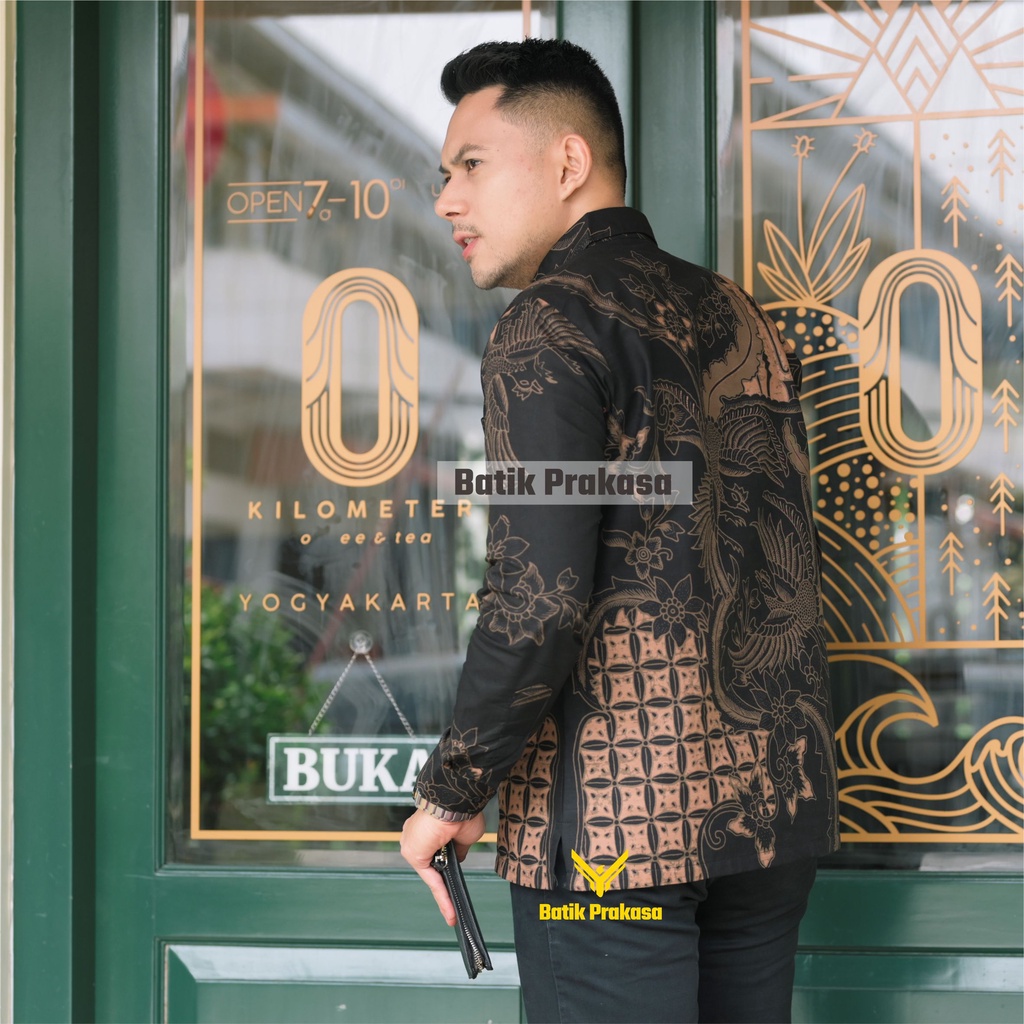 Kemeja Batik Prakasa Motif Krisna Ireng Slimfit Lengan Panjang Batik Solo