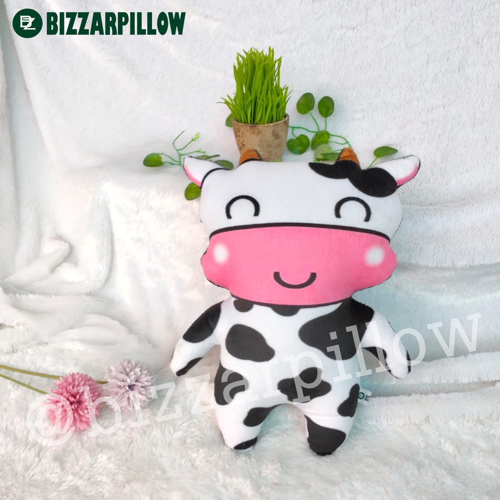 Bizzarpillow Bantal Boneka Karakter Sapi size M BZ199