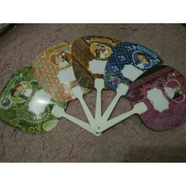 Souvenir Pernikahan Kipas Wedding (Include sablon stiker nama)