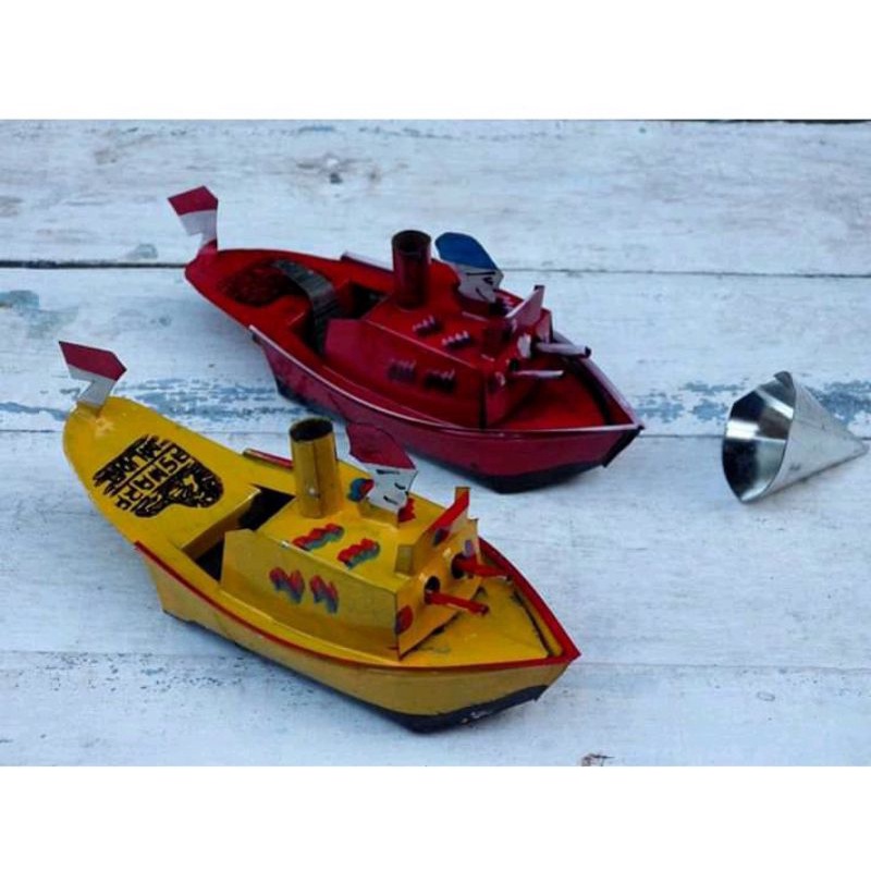 Mainan Perahu Etek Etek