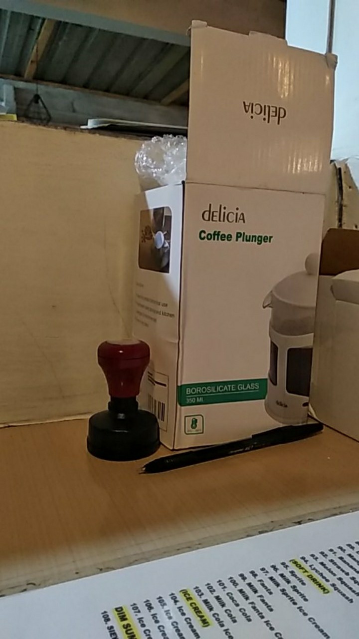 Delicia Pembuat Kopi Dan Teh French Press 350 Ml