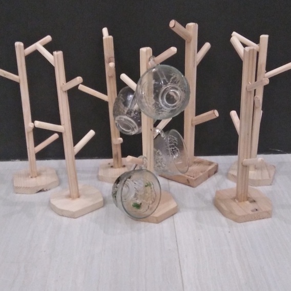 Mug Holder Gantungan Gelas Kayu Jati Belanda Bersusun