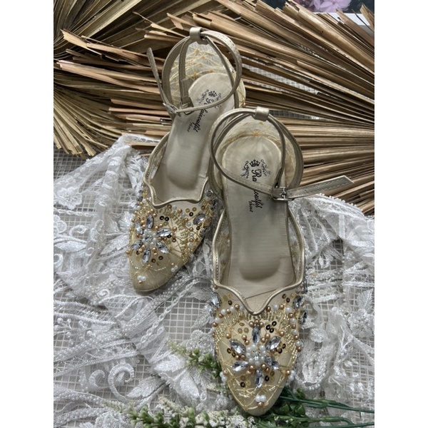 sepatu Rafaizoutfit maharani sepatu wedding shoes wrna gold tinggi 5cm kaca