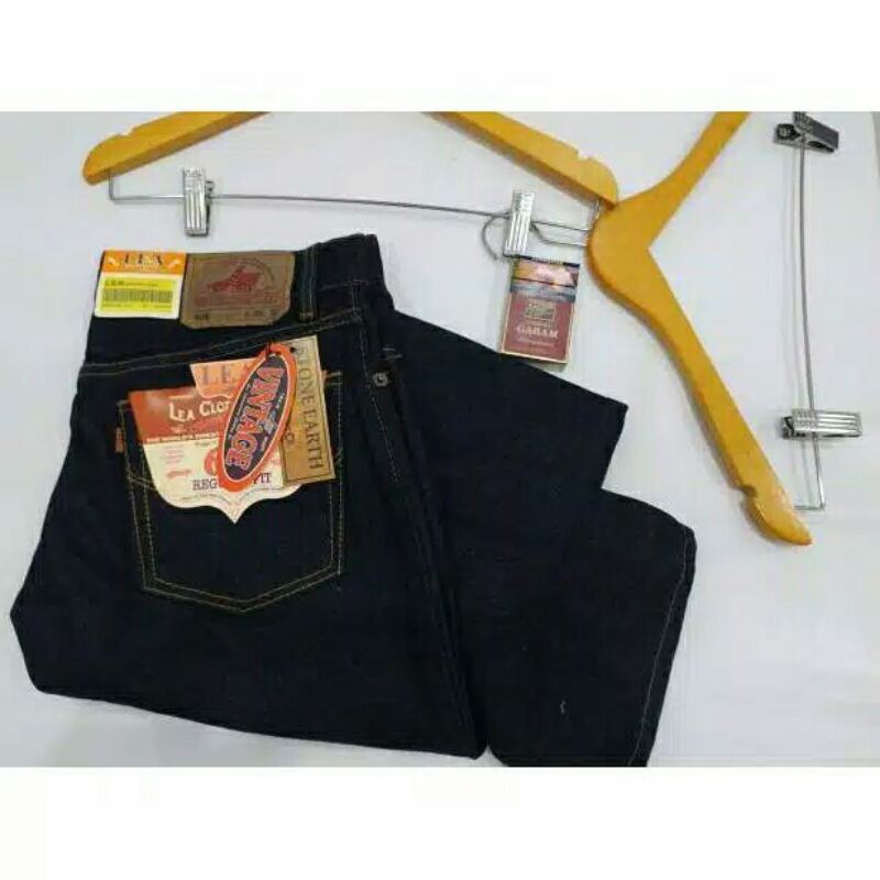 Celana soft jeans panjang pria model standar/ reguler Merk LeA Size 28-38