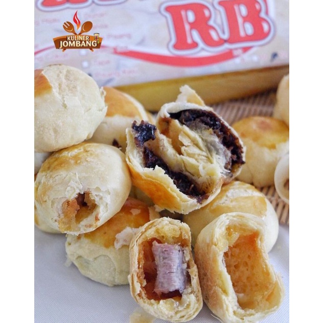 

Kue Pia Bakpia RB rasa PISANG COKLAT isi 10