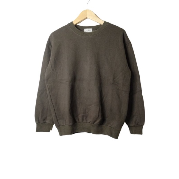 crewneck sweater low&slow