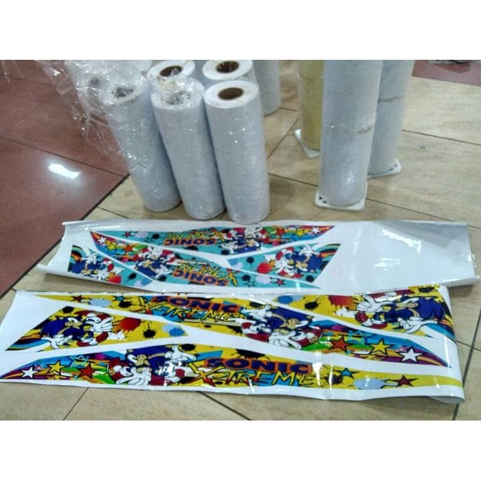 

Sticker vinyl putih/transparan tinta artpaper