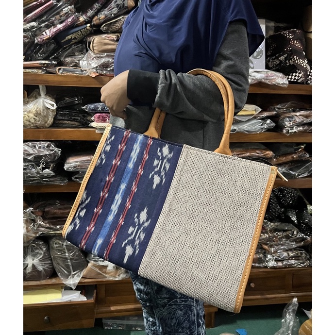 tas tenun kombinasi gail tali kulit map