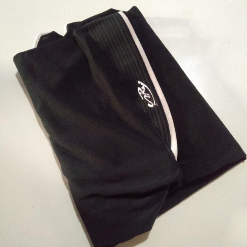(Ori Arey)•Syar'i Lis•Jilbab Instan Jersey Airis Semi Jumbo Lis Syari-Hitam