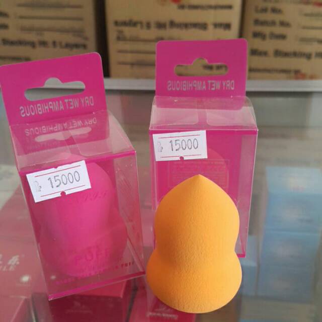 BEAUTY BLUNDER MAKE UP SPONGE