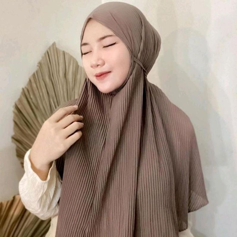 hijab maryam plisket diamond