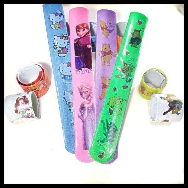 

10 Buah Mainan Gelang Penggaris