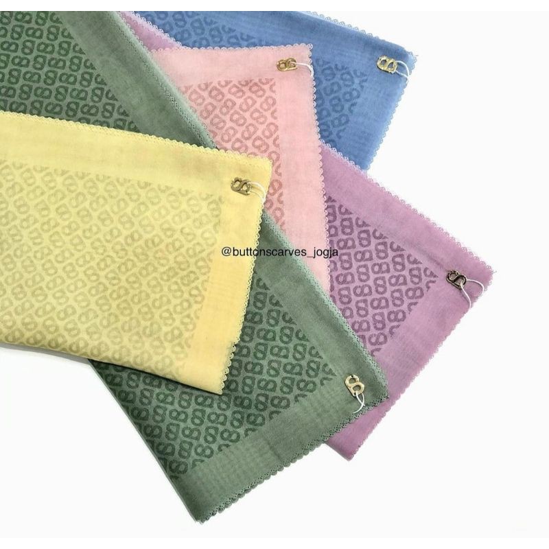 BUTTONSCARVES TAPIS SQUARE VOAL BUTTONSCARVES THE TAPIS VOAL NEW