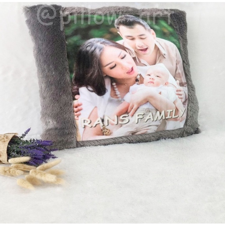 Pillowart - Bantal Foto Custom Bulu Rasfur Ukuran 40x40 cm / Hadiah - ART022