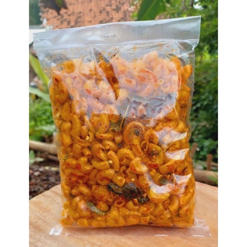 Jual Makaroni Bantet Kemasan 500gram Makaroni Pedas Kriuk Makroni Extra