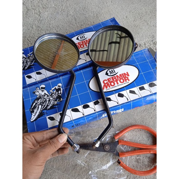 spion yamaha v80