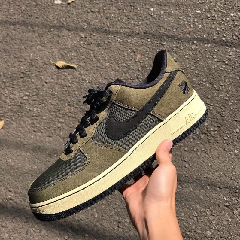 READY STOCK  NIKE AIR FORCE 1 LOW X UNDEFEATED " Cargo Khaki"SIZE :40-44 PREMIUM QUALITY
