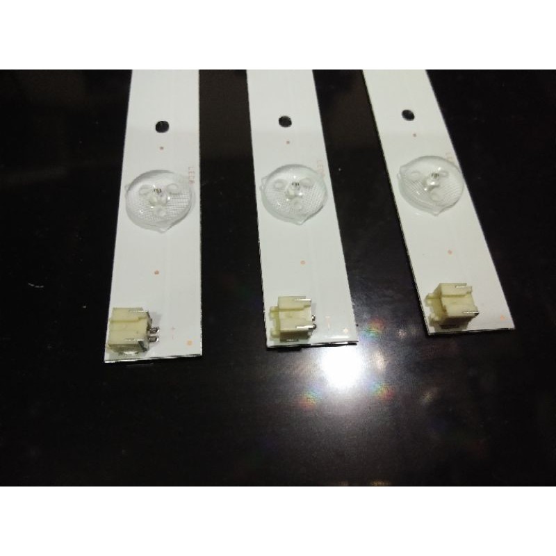 BL - Lampu backlight tv Toshiba 32P2300VJ