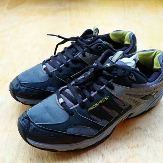 Sepatu gunung second original