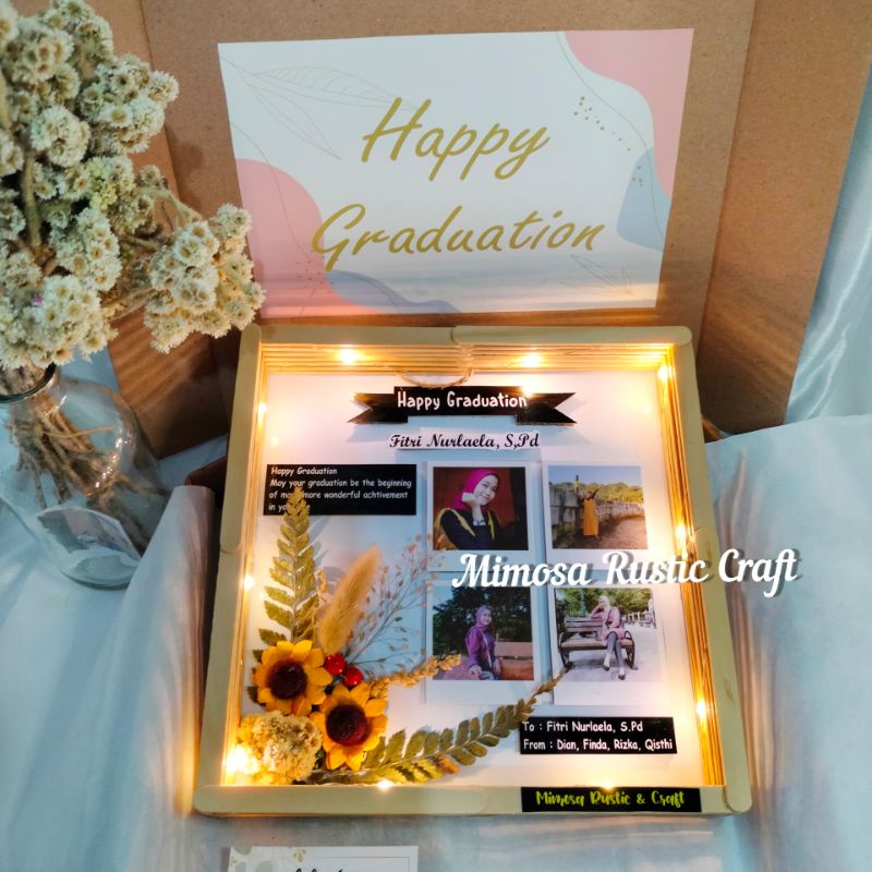 Free Box!! Kado Cewe Cowo Unik Ulang Tahun Kado Wisuda Anniversary Wedding Bunga Kering Hiasan Dinding Hampers Rustic-1