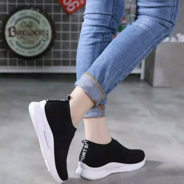 CUCI GUDANG SEPATU SIMPLE SANTAI NYAMAN HPD470 (REALPICT GESER)