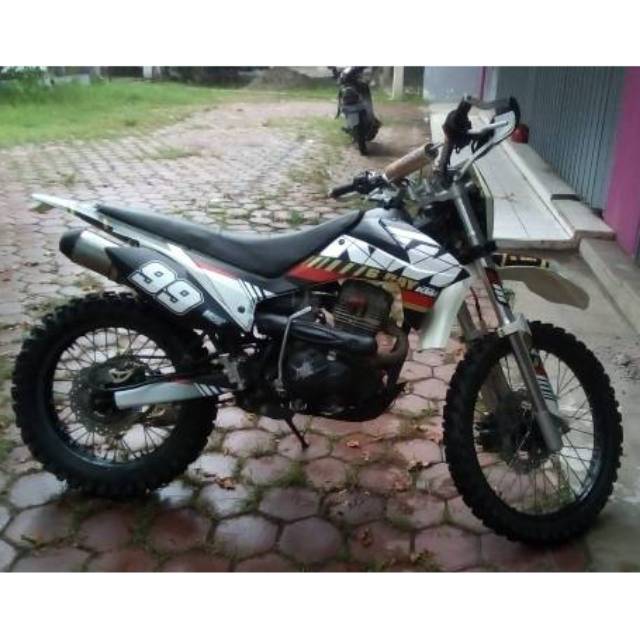 Decal Stiker Motor Viar 150 Atau Viar 200 Cc Full Body Full Custom