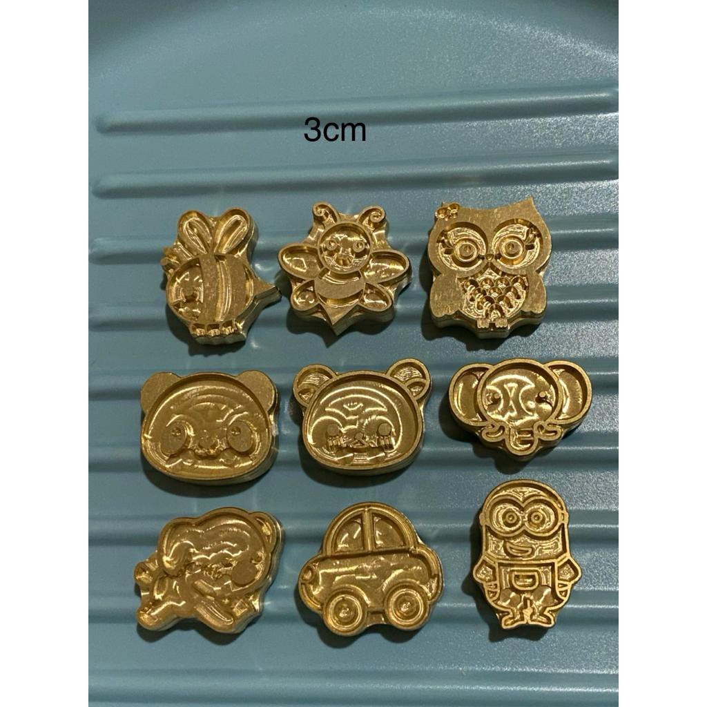 

Paket 2 Cake Hot Stamp ( Logo 2 pcs + Gagang / Holder)