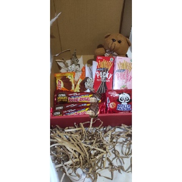 

Hampers ulang tahun, wisuda dan hadiah
