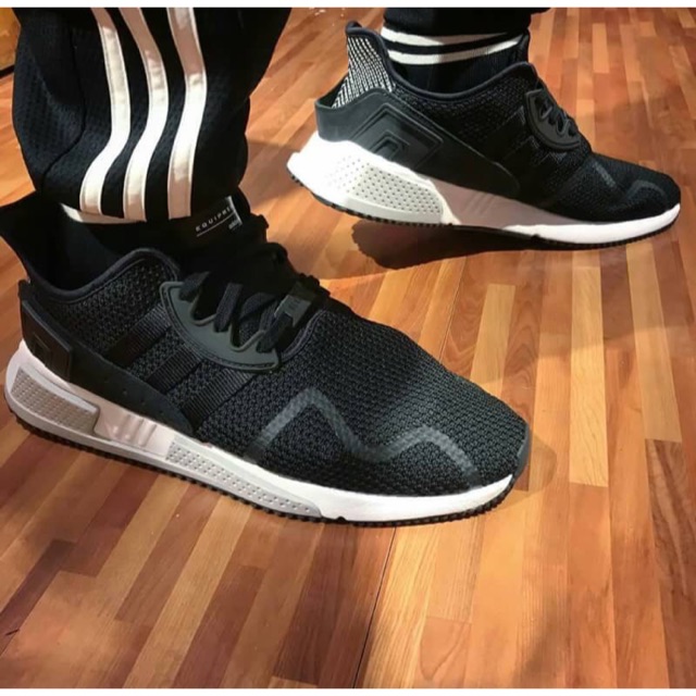 SEPATU ORIGINAL PREMIUM ADIDAS EQT