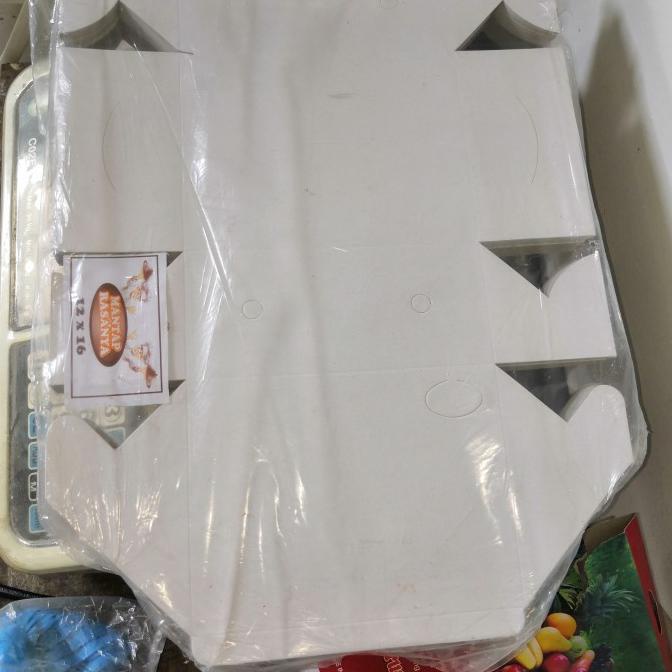 

Dus Snack/Dus Kue 12X16 Polos&Bunga