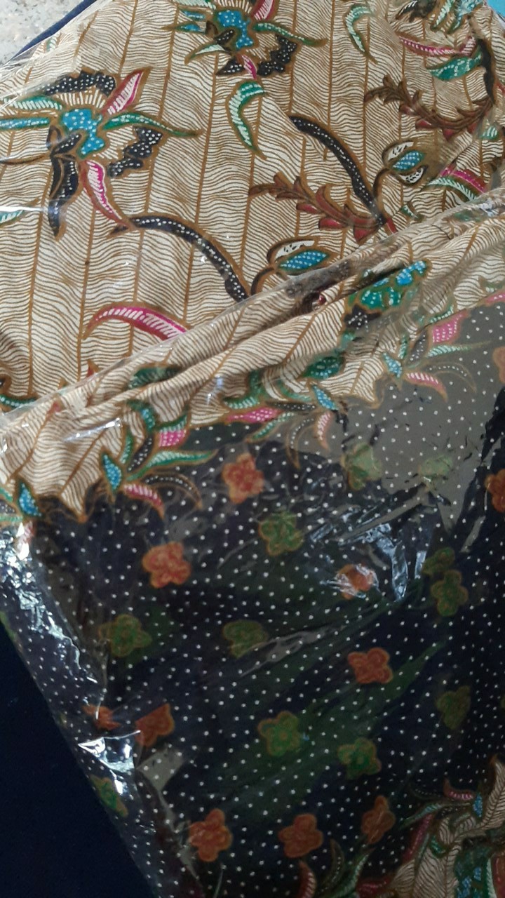 Kemeja Batik Pria M L Xl Xxl Batik Pekalongan Kemeja Batik Lengan Panjang Bisa Cod Termurah