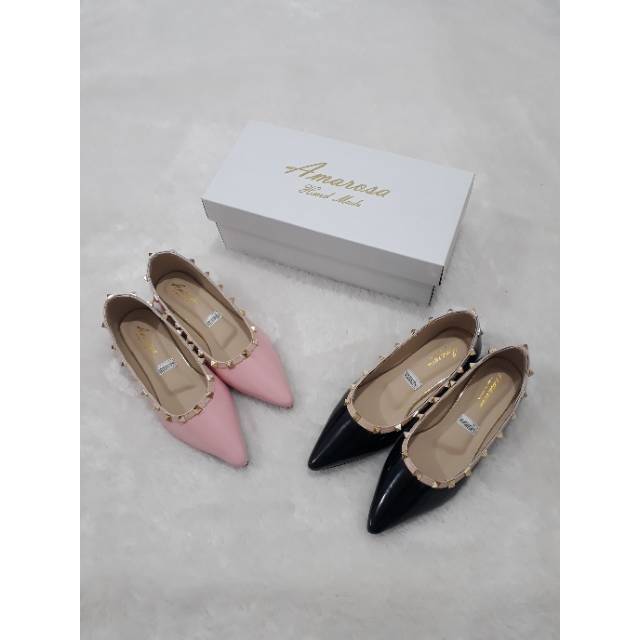 V. Classic Rockstud Piramid 3cm - Sepatu Wanita - VC.01