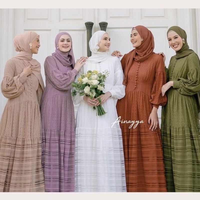 Olesia Dress by Ainayya