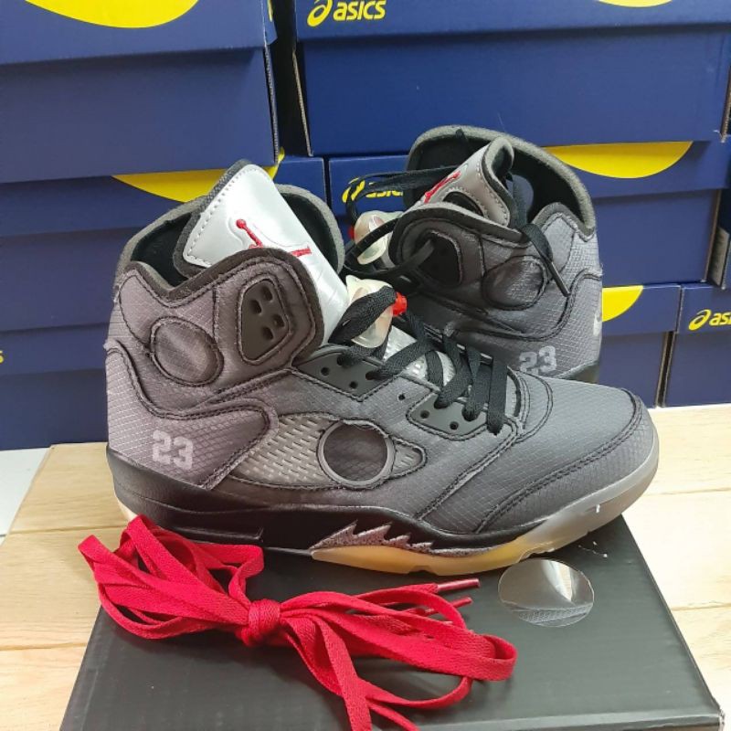 off white 5 retail