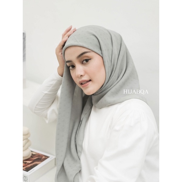 HIJABQA - Nura Square Hijab Segiempat Pattern Rajut